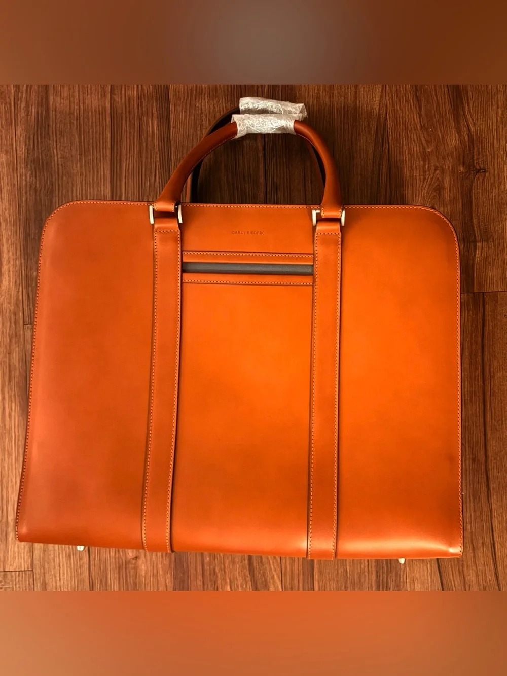 AUTHENTIC Carl Friedrik Overnight NEW WITH TAGS! Open Box- Cognac